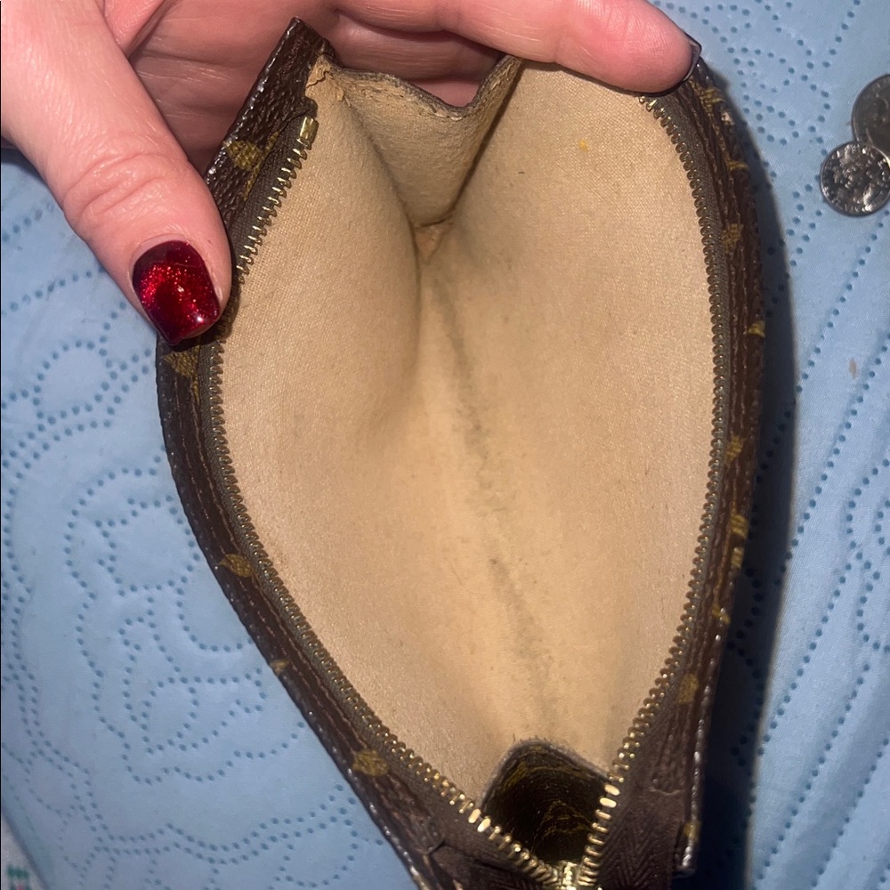 Louis Vuitton Bucket Bag Pouch - Picture 6 of 8